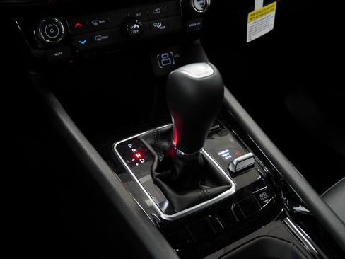 New 2026 Jeep Compass Latitude AWD/4WD image 26