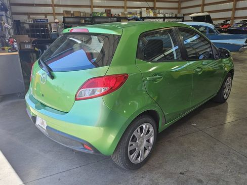 Used 2011 MAZDA MAZDA2 Sport FWD image 8