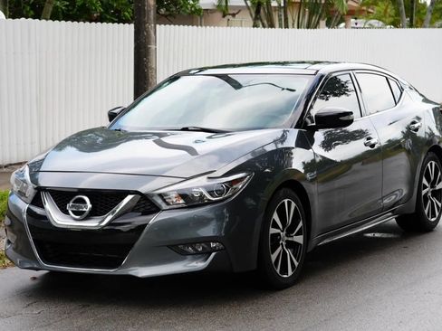Used 2018 Nissan Maxima 3.5 SL FWD image 4
