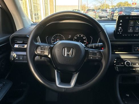 Used 2023 Honda Pilot EX-L image 14