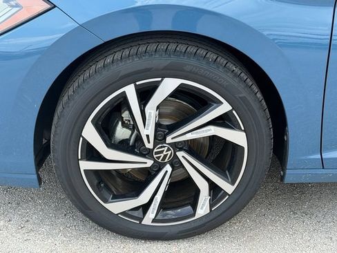 New 2026 Volkswagen Jetta SEL FWD image 10