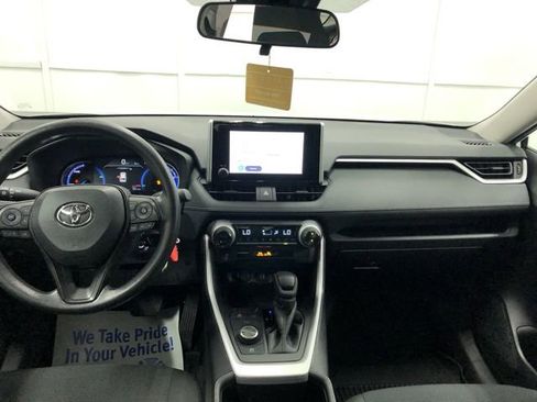 Used 2024 Toyota RAV4 LE image 15