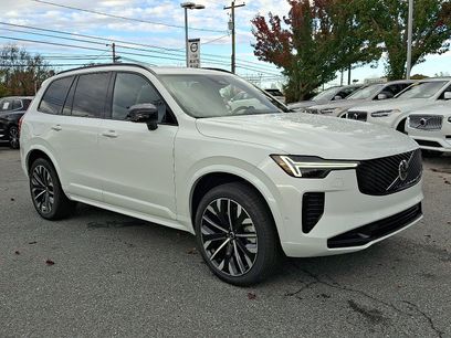 New 2026 Volvo XC90 T8 Ultra w/ Lounge Package