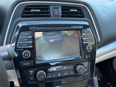 Certified 2017 Nissan Maxima 3.5 SL image 29