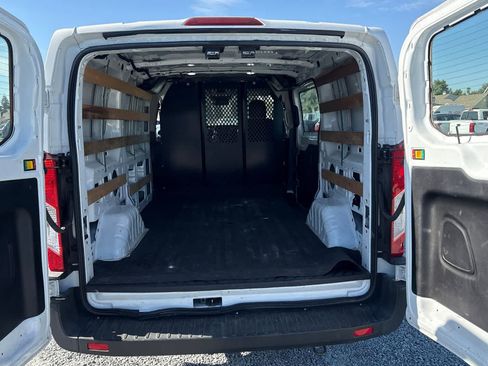 Used 2022 Ford Transit 250 Low Roof w/ Exterior Upgrade Package RWD image 17