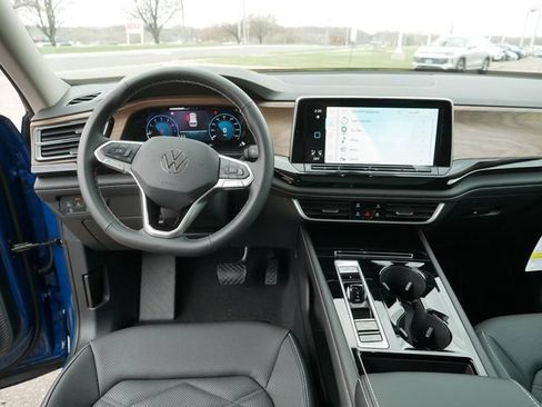 New 2026 Volkswagen Atlas SE AWD/4WD image 9