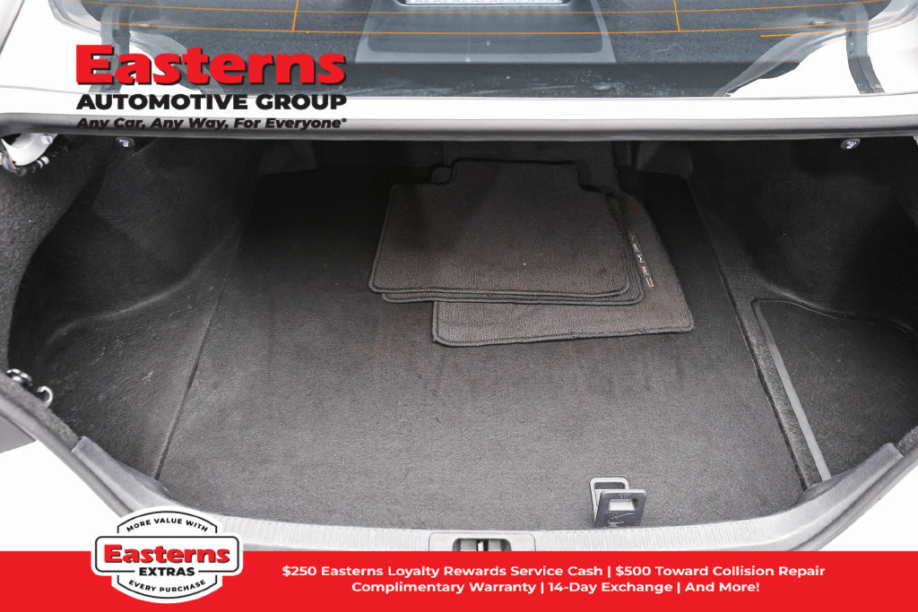 Used 2025 Toyota Camry LE FWD image 10