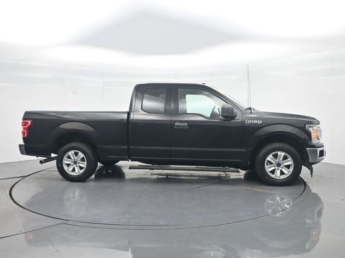 Used 2018 Ford F150 XLT RWD image 4