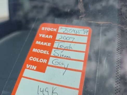 Used 2007 Toyota Sienna LE image 11