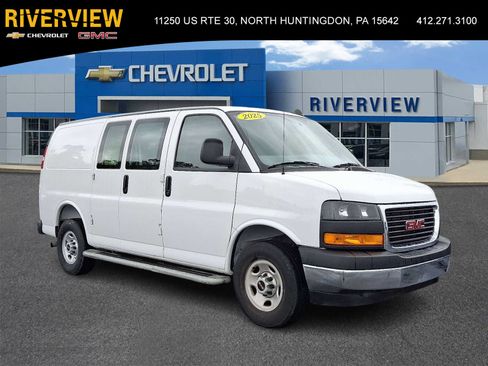 Used 2025 GMC Savana 2500 w/ Driver Convenience Package RWD image 1