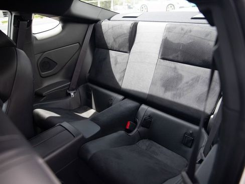 Used 2024 Toyota GR86 Premium image 15