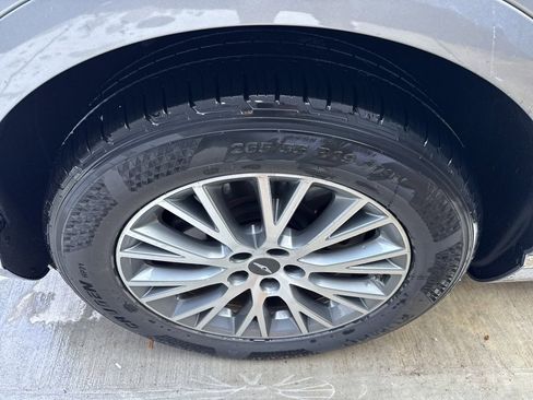 Used 2024 Genesis GV80 2.5T image 22