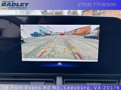 Certified 2025 Chevrolet Trax LT FWD image 18