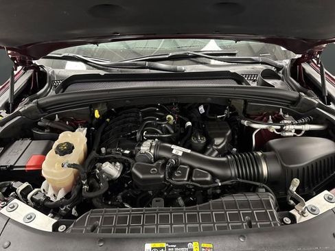 Used 2023 Jeep Grand Cherokee Altitude image 36