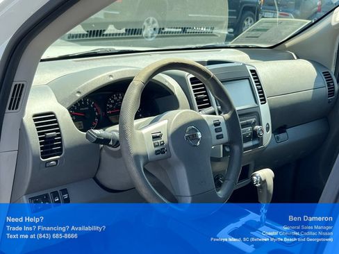 Used 2019 Nissan Frontier SV AWD/4WD image 6