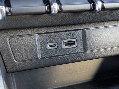 Used 2024 GMC Canyon AT4 w/ AT4 Premium Package image 23