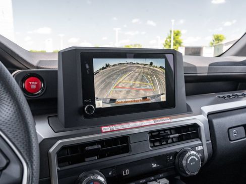 Certified 2025 Toyota Tacoma TRD Sport AWD/4WD image 30