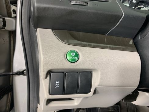 Used 2013 Honda CR-V EX-L image 16