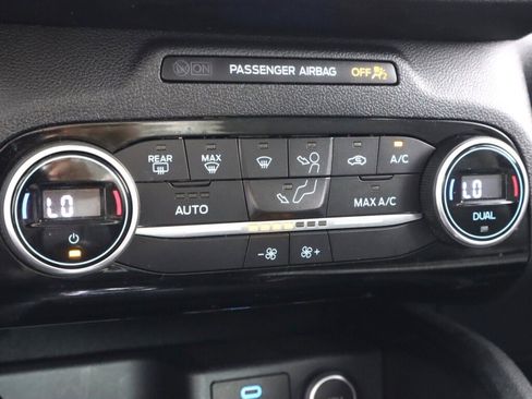 Used 2021 Ford Escape SE FWD image 24