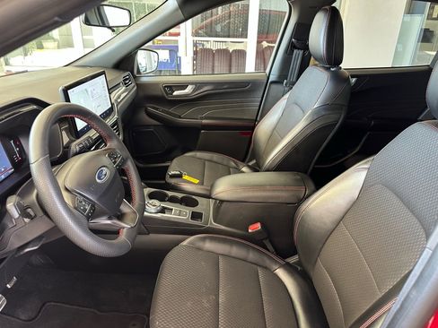 Certified 2024 Ford Escape ST-Line w/ Tech Pack #1 FWD image 16