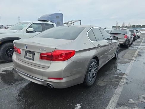 Used 2018 BMW 530i xDrive image 4