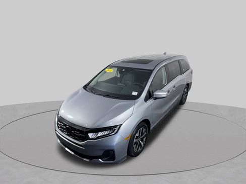 Used 2025 Honda Odyssey EX-L image 44