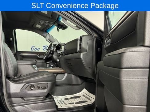 Used 2023 GMC Sierra 1500 SLT w/ SLT Premium Package AWD/4WD image 15