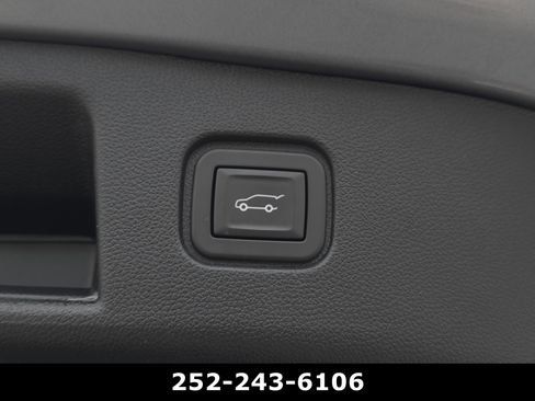 Used 2024 Chevrolet Blazer EV RS image 37