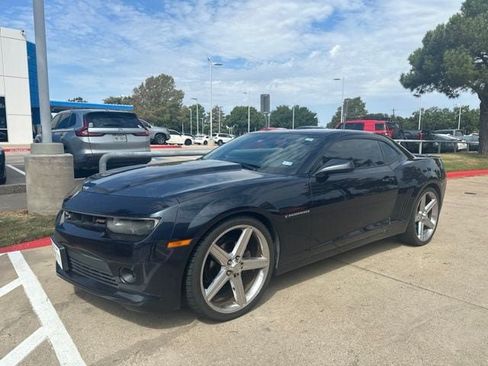 Used 2014 Chevrolet Camaro LT w/ RS Package RWD image 2