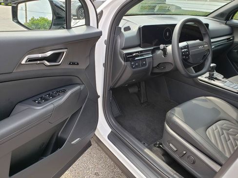 Used 2026 Kia Sportage X-Line w/ X-Line Technology Package AWD/4WD image 8