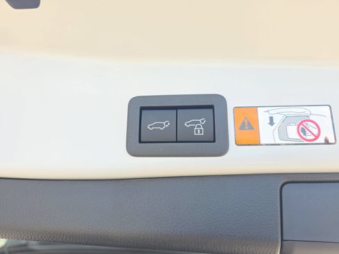 New 2026 Toyota RAV4 Limited AWD/4WD image 31