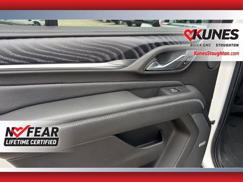 Used 2022 GMC Yukon Denali image 35