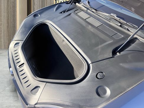 Used 2021 Tesla Model S Plaid image 15