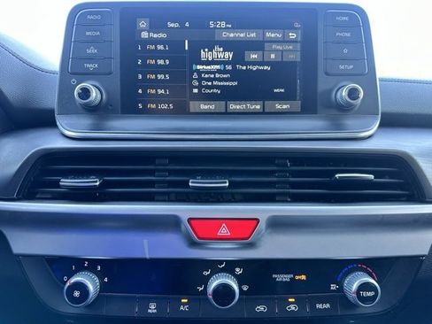 Used 2021 Kia Telluride LX image 18