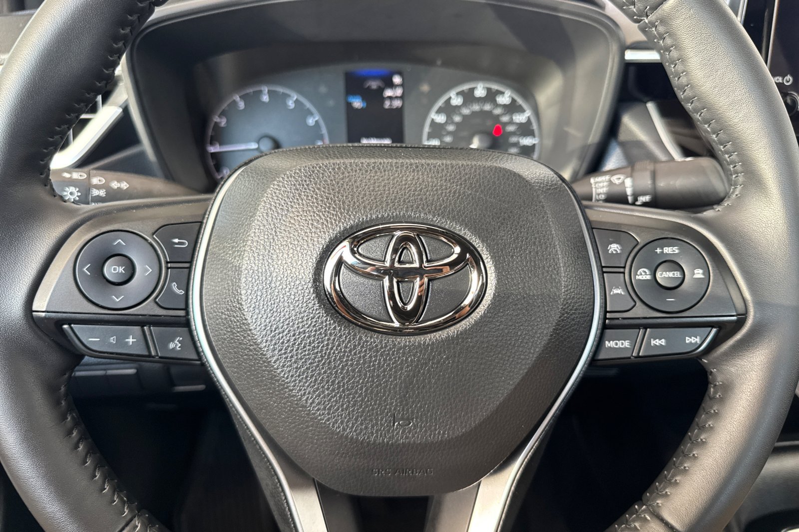 Certified 2024 Toyota Corolla SE w/ SE Premium Package FWD image 26