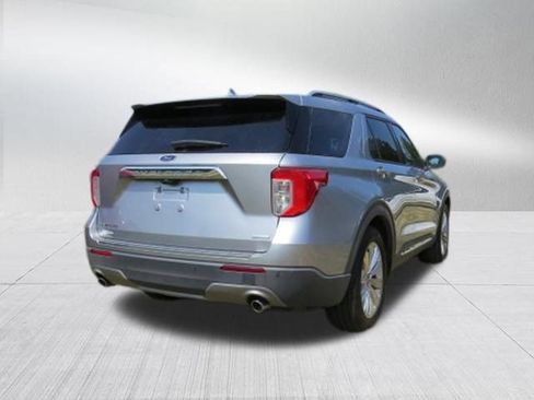Used 2020 Ford Explorer Limited RWD image 5