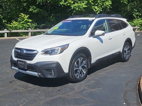 Used 2022 Subaru Outback Limited AWD/4WD image 27