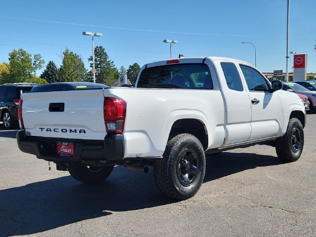 Used 2018 Toyota Tacoma SR RWD image 3