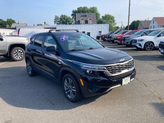 Used 2022 Kia Seltos LX AWD/4WD video 1