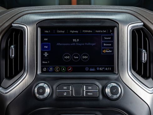 Used 2020 GMC Sierra 2500 Denali w/ Denali Ultimate Package image 25