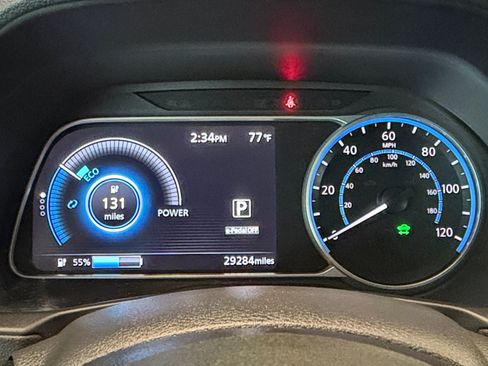 Used 2022 Nissan Leaf SL Plus FWD image 20