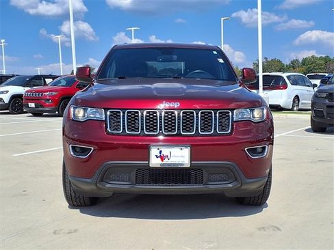 Used 2022 Jeep Grand Cherokee Laredo X image 19