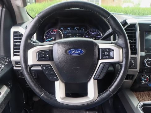 Used 2018 Ford F250 Lariat w/ Lariat Ultimate Package AWD/4WD image 41