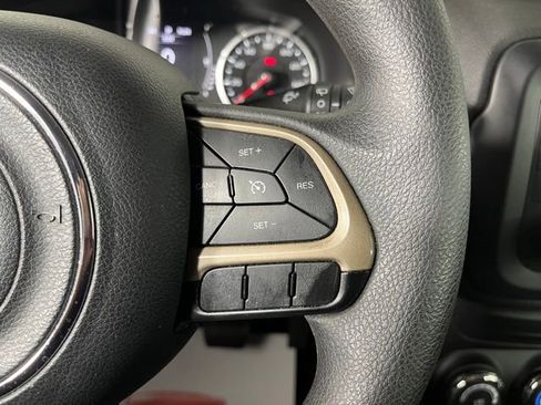 Used 2016 Jeep Renegade Sport w/ Power & Air Group AWD/4WD image 21