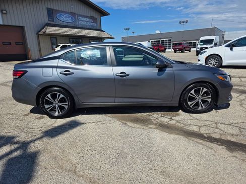 Used 2020 Nissan Sentra SV FWD image 10