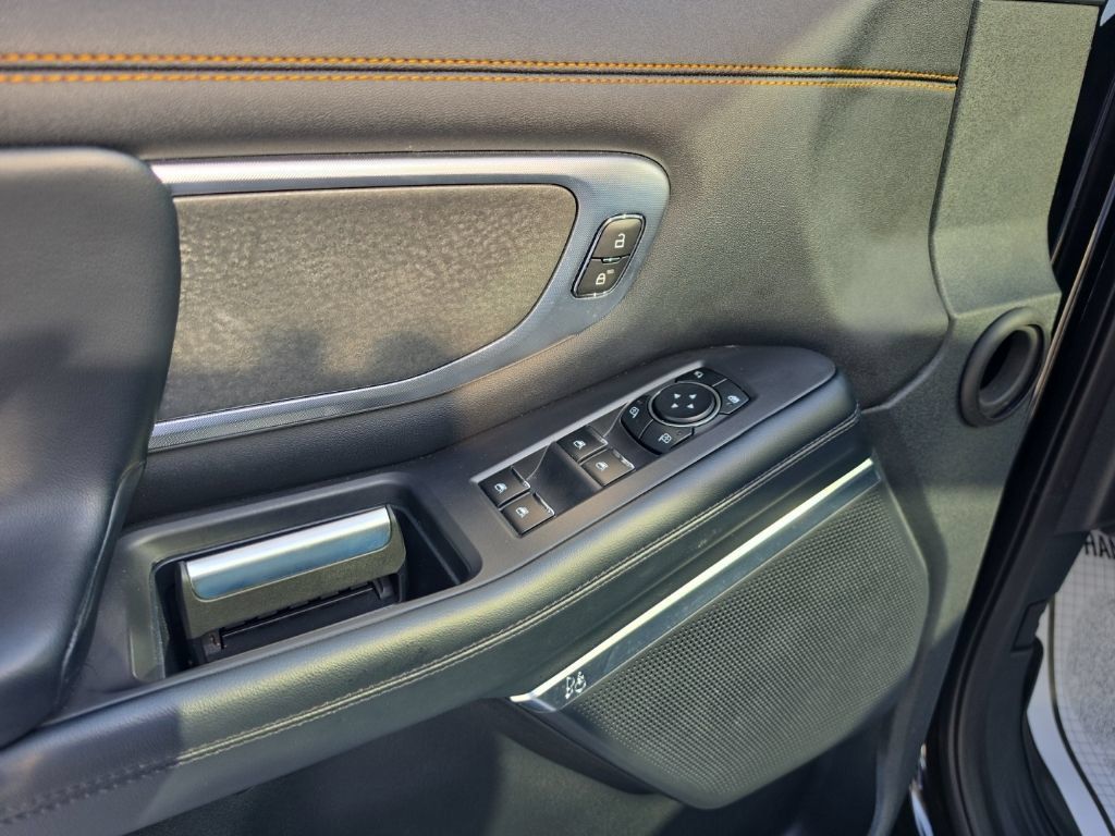 Used 2025 Ford Expedition Tremor AWD/4WD image 12