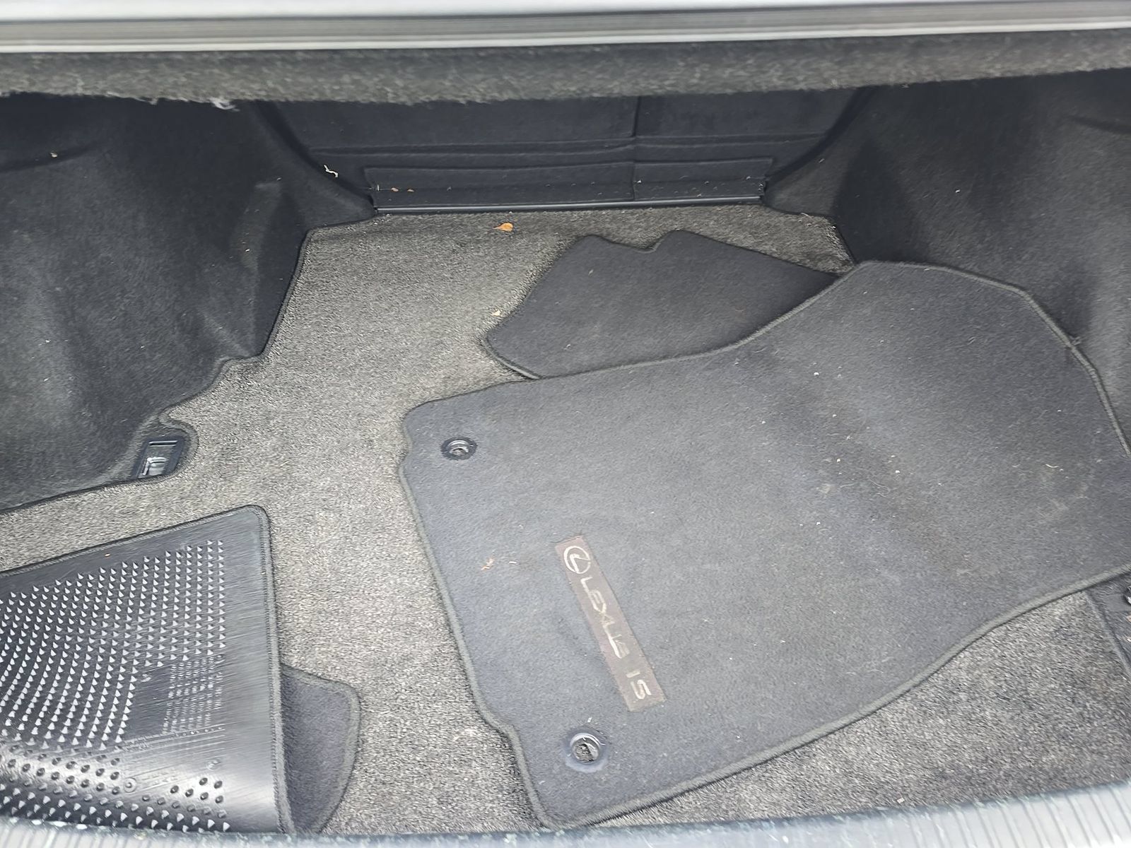 Used 2014 Lexus IS 250 w/ F-Sport Package RWD image 7