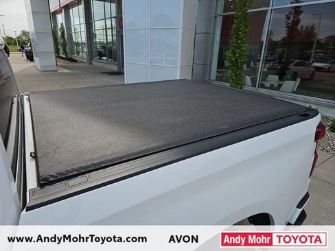 Used 2022 Chevrolet Silverado 1500 RST w/ Z71 Off-Road Package AWD/4WD image 28