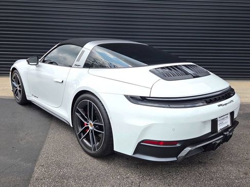 Certified 2026 Porsche 911 Targa 4 GTS AWD/4WD image 3