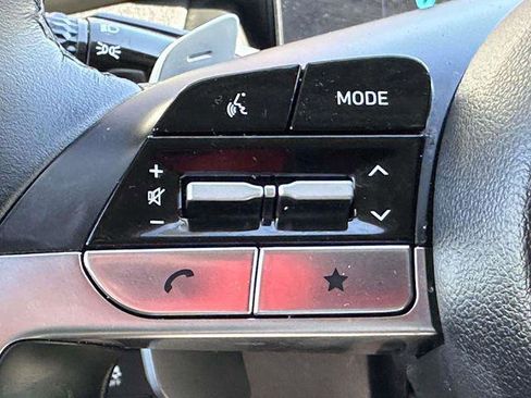 Certified 2024 Hyundai Tucson Limited image 22